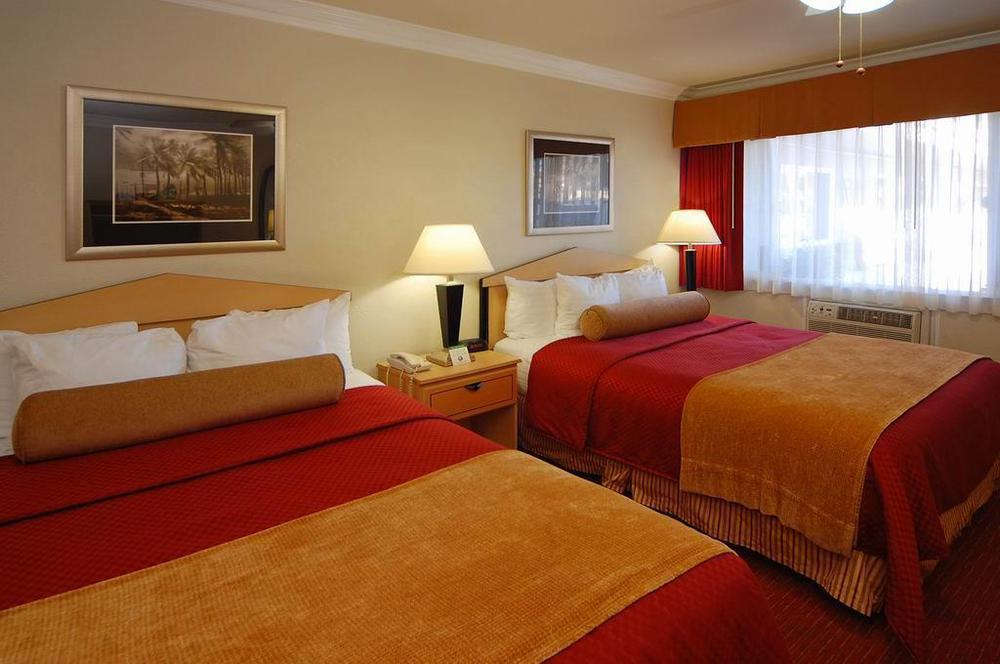 Best Western Tradewinds Morro Bay Zimmer foto